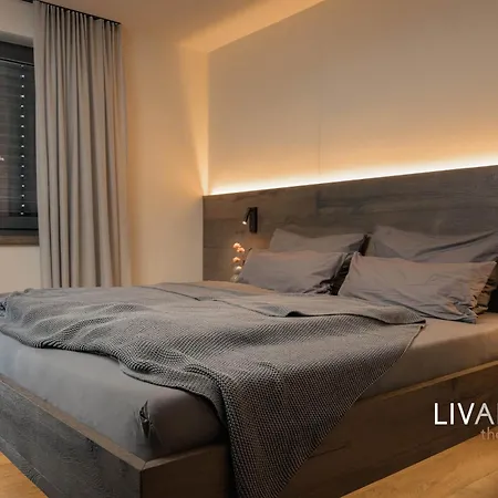 דירה Livalpin View